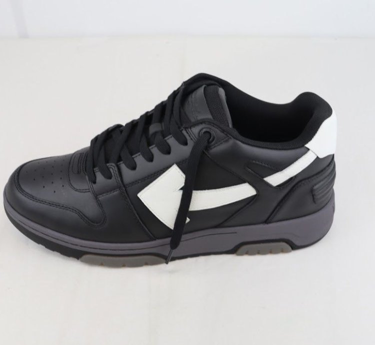 O1rshd1 Out Of Office Sneakers In Black