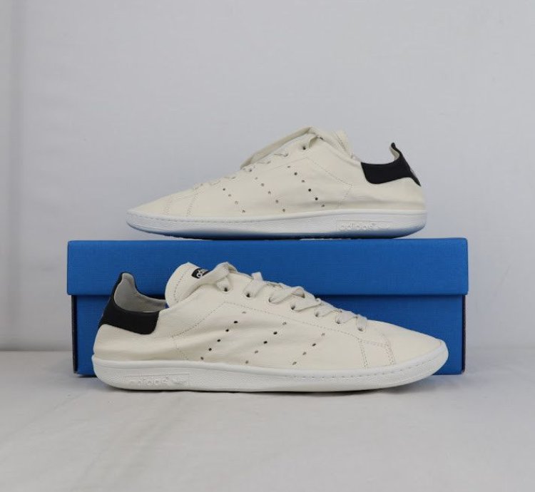 O1rshd1 Stain Smith Adidas Shoes In Off White Black