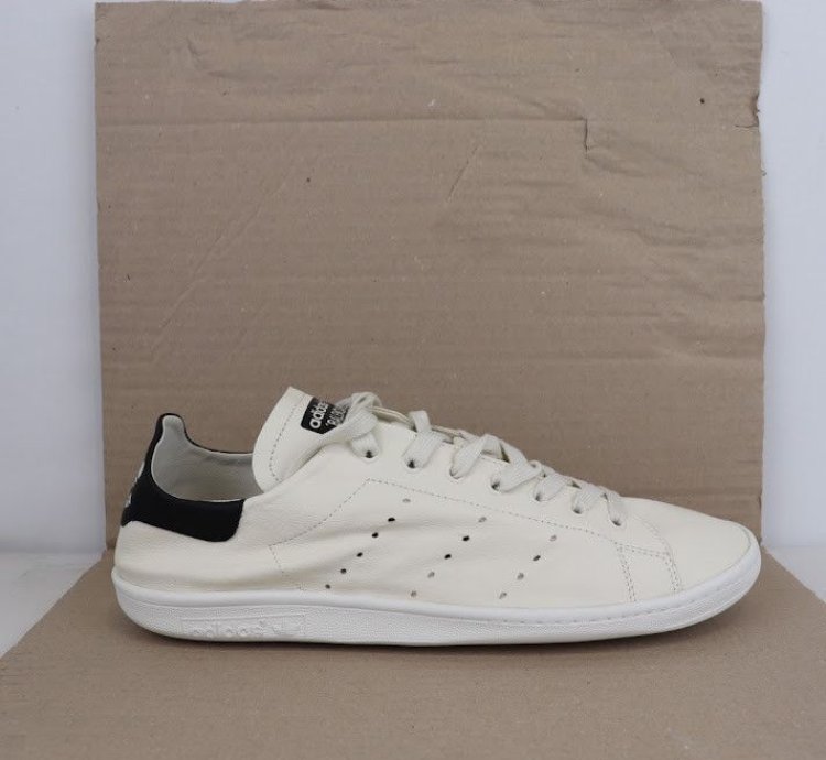 O1rshd1 Stain Smith Adidas Shoes In Off White Black
