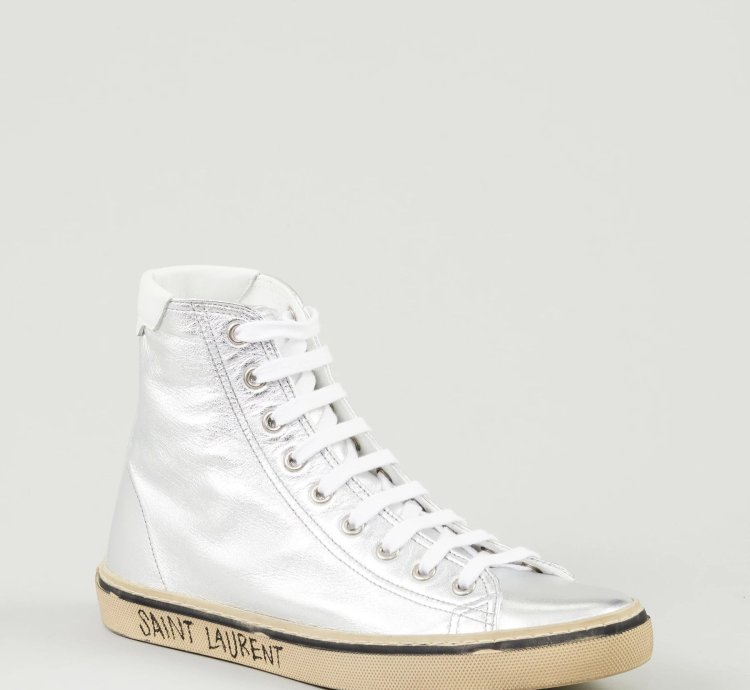 O1w1db10324 Street 05 Liver Moon Sneakers In Silver
