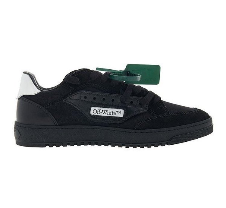 O1w1db10824 5 0 Sneaker In Black