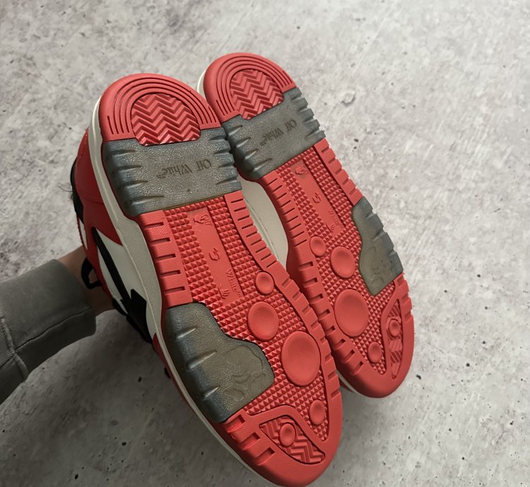 Of White Out Of Office Red Black Low Sneakers