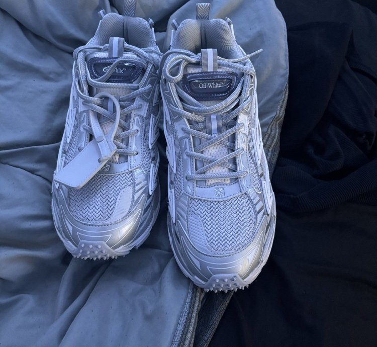 Off White - Be Right Back Sneaker men
