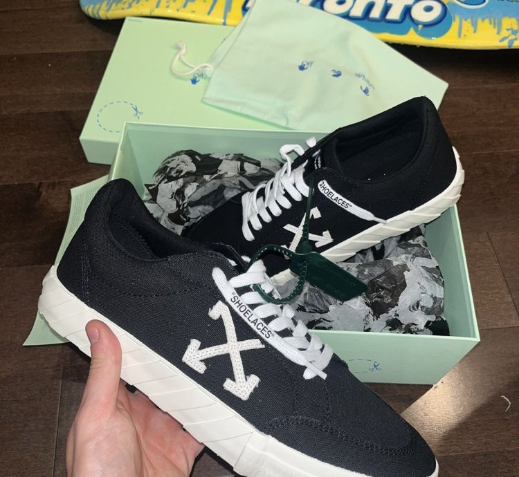 Off White Arrow Sneakers