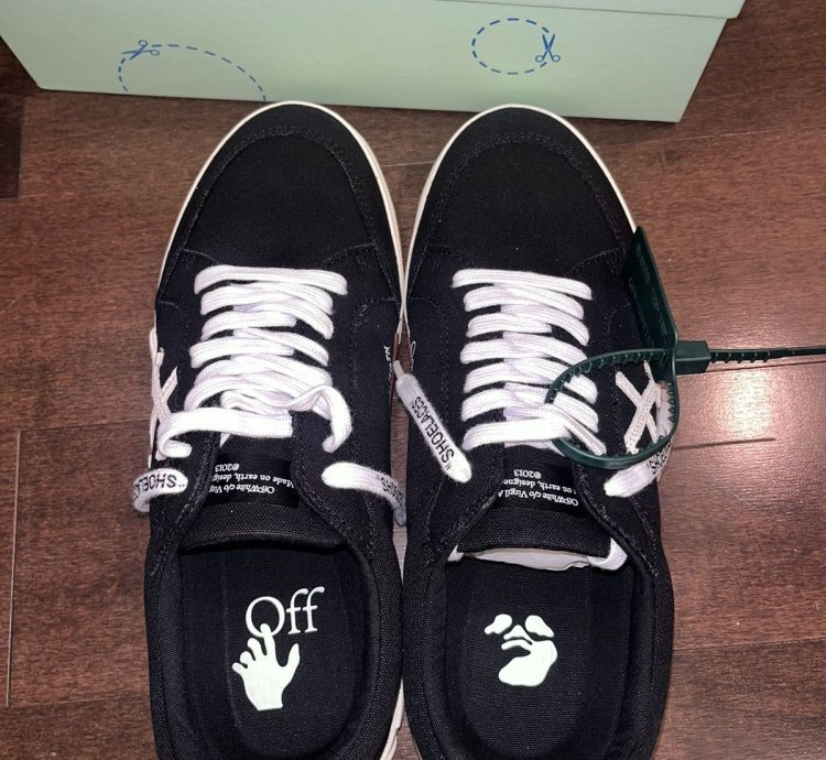 Off White Arrow Sneakers