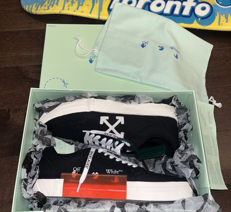 Off White Arrow Sneakers