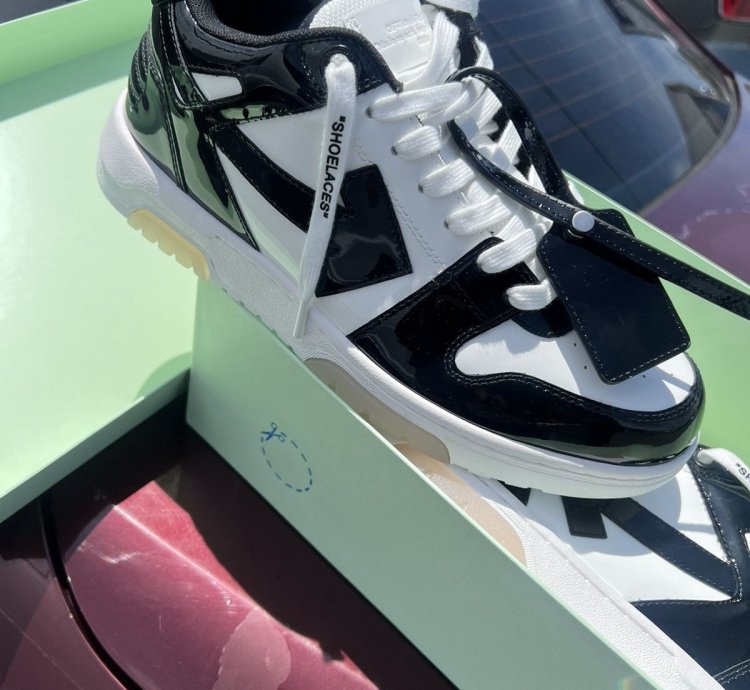 Off White Out Of Office