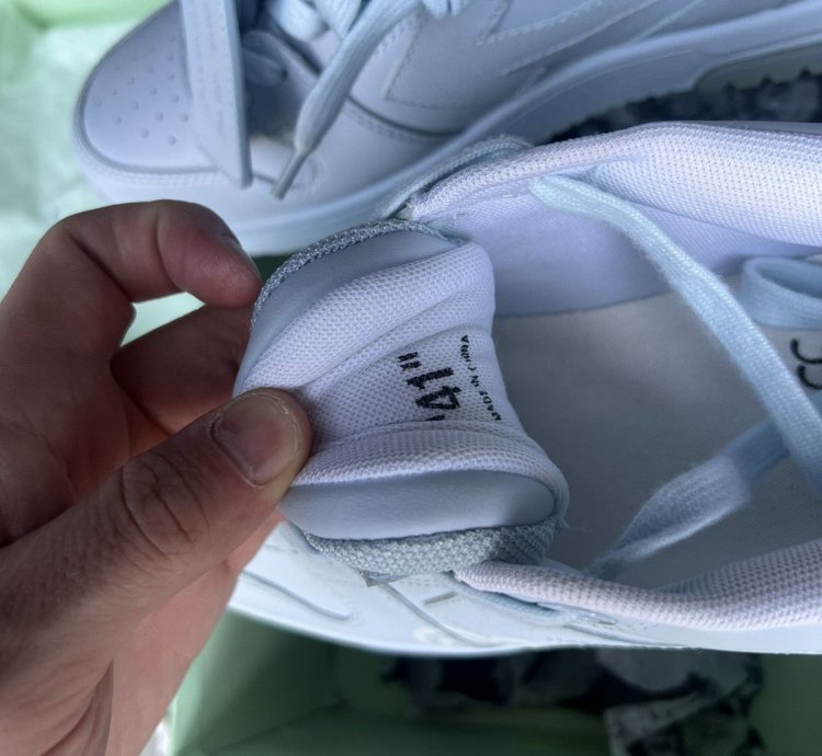 Off White Out Of Office Low Size 41 Pastel Blue