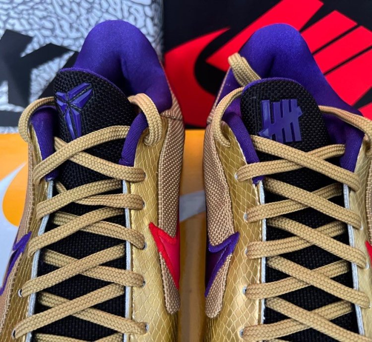 Undefeated X Nike Kobe 5 Protro Hall Of Fame