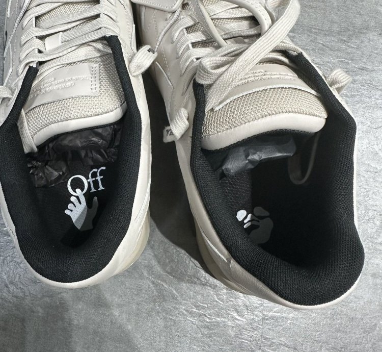 Off White Out Of Office Off-white - Beige Black