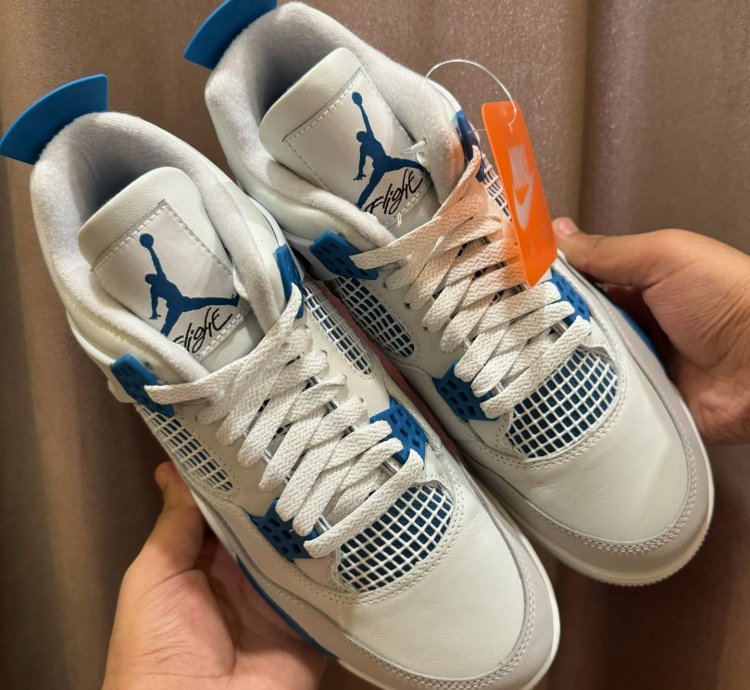 Jordan 4 Military Blue