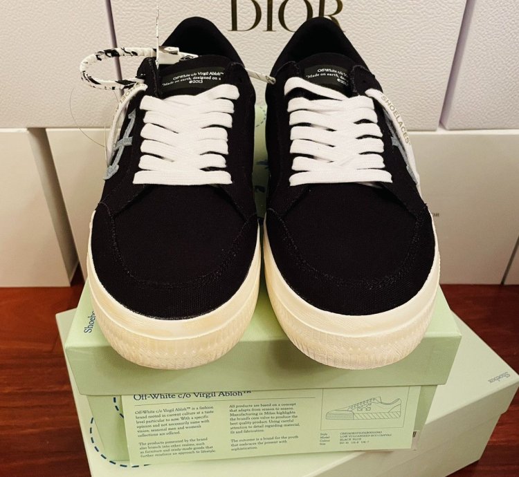 Off White Shoes Low Vulcanized Eco Canvas Sneakers