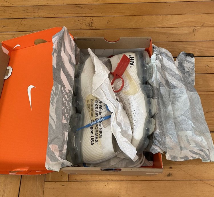 Off White Vapor Max