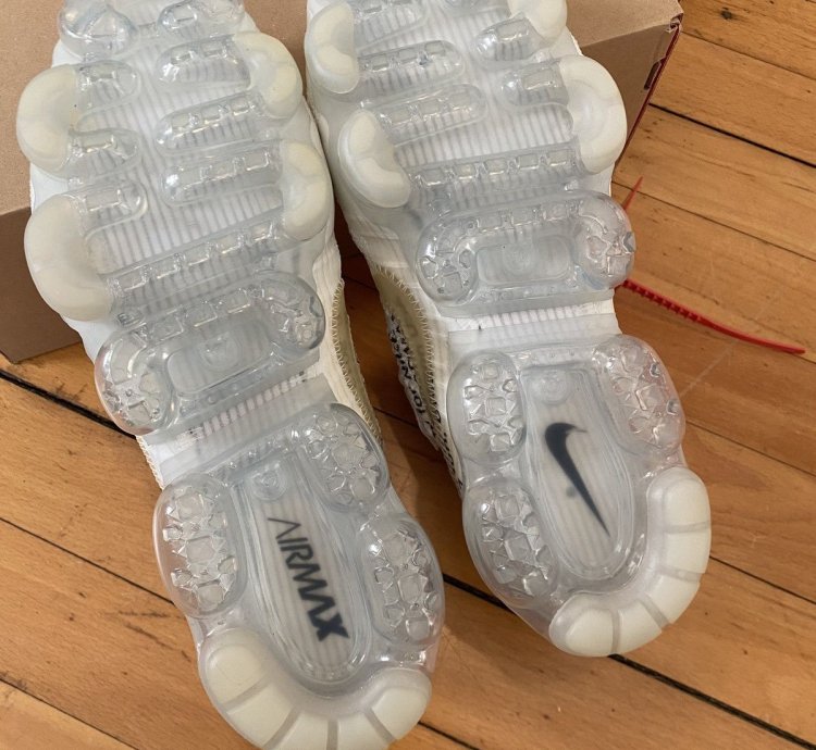 Off White Vapor Max