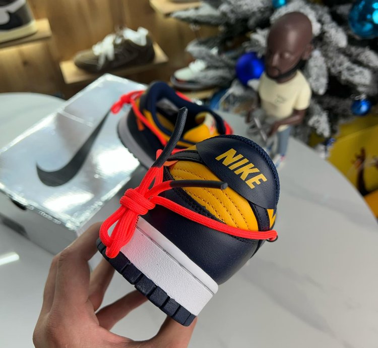 Nike Dunk Low X Off-white University Gold