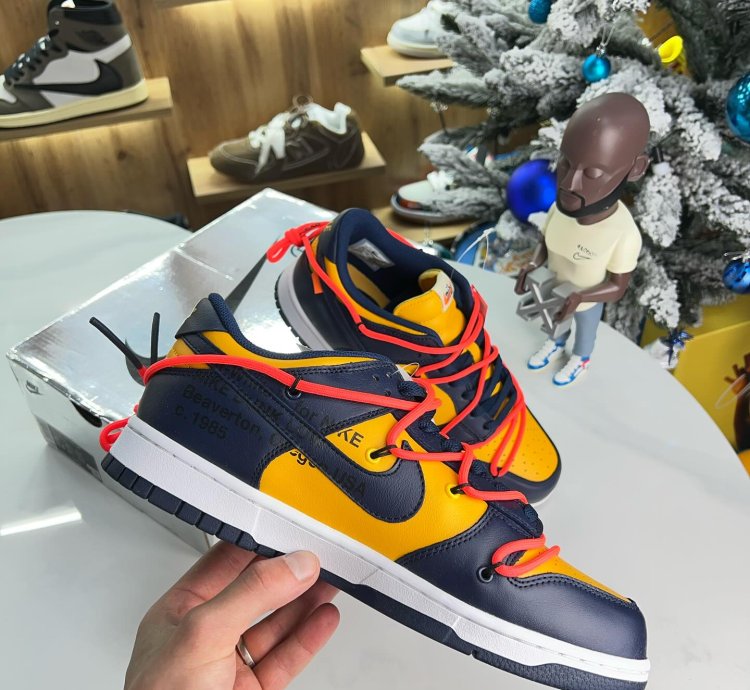 Nike Dunk Low X Off-white University Gold