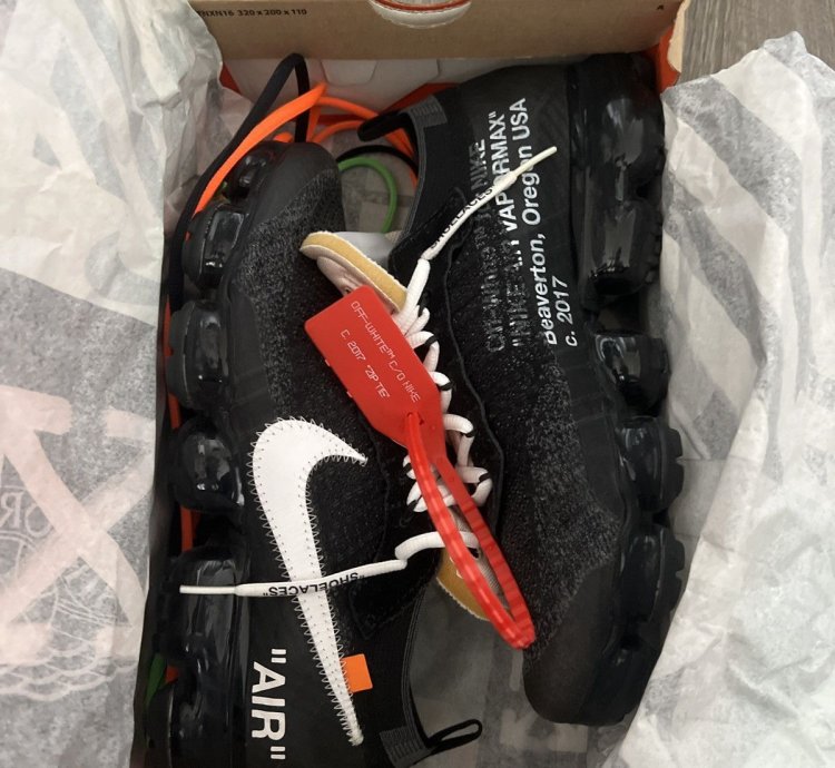 Off White Vapor Max Og
