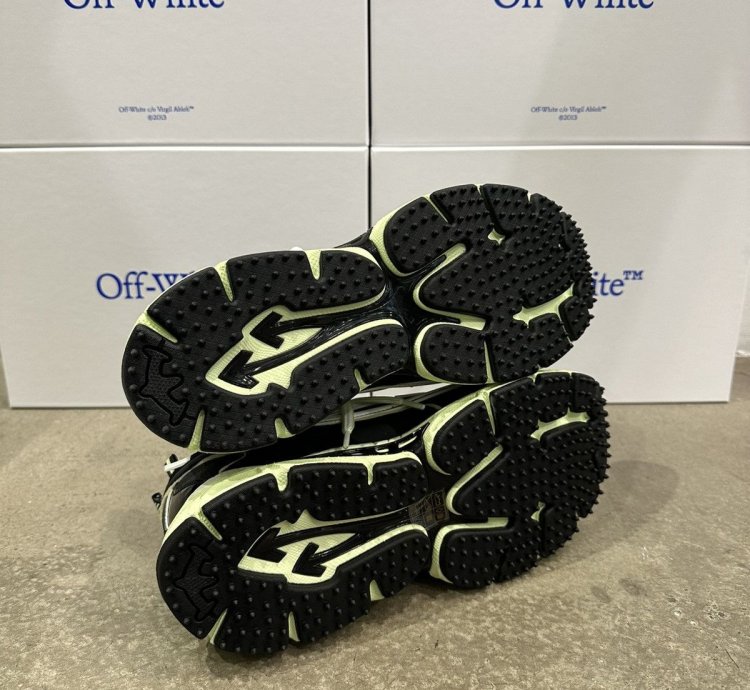 Off-white - Be Right Back Sneakers Black Lime