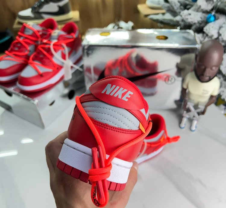Off-white X Nike Dunk Low University Red