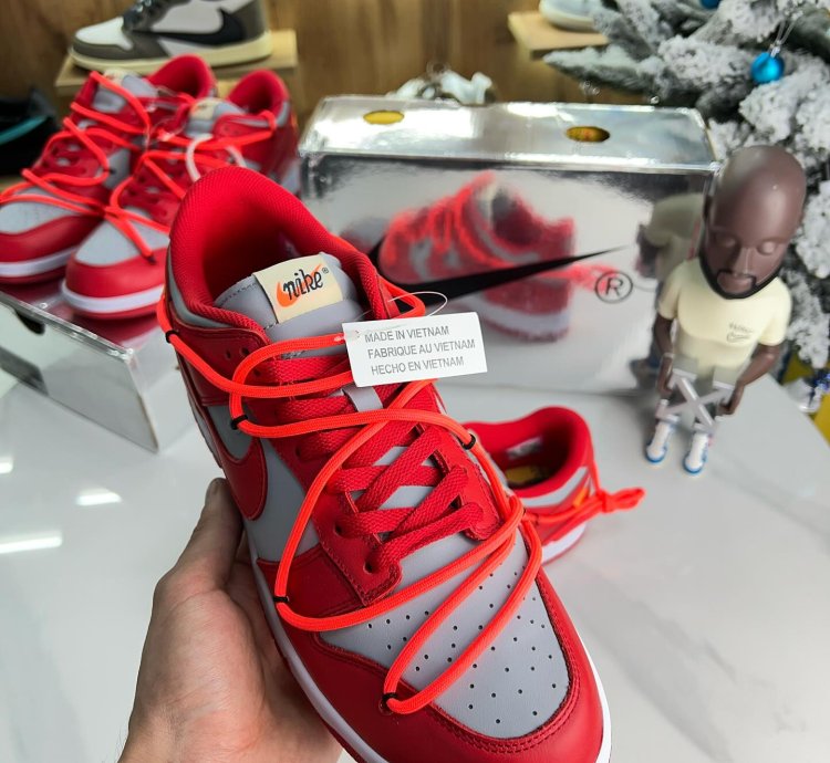 Off-white X Nike Dunk Low University Red