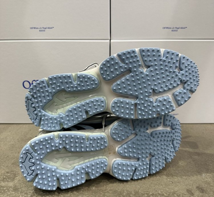 Off-white - Be Right Back Sneakers White Light Blue