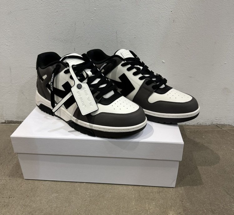 Off-white - Out Of Office Dark Grey Black Sneakers