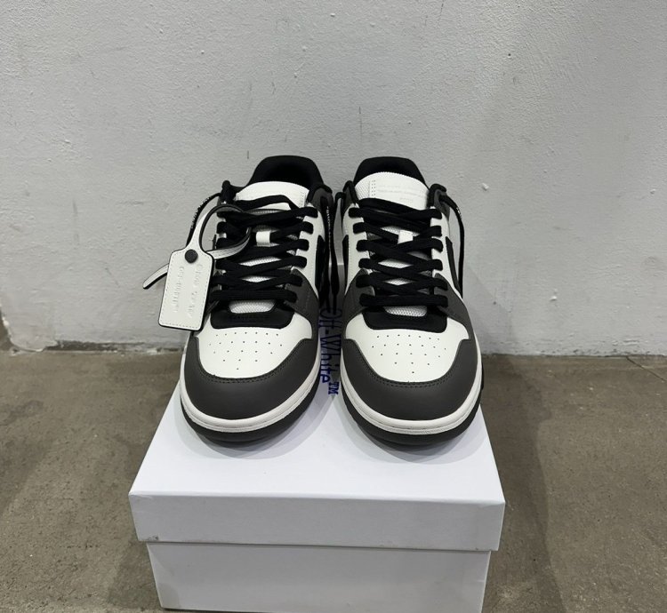 Off-white - Out Of Office Dark Grey Black Sneakers
