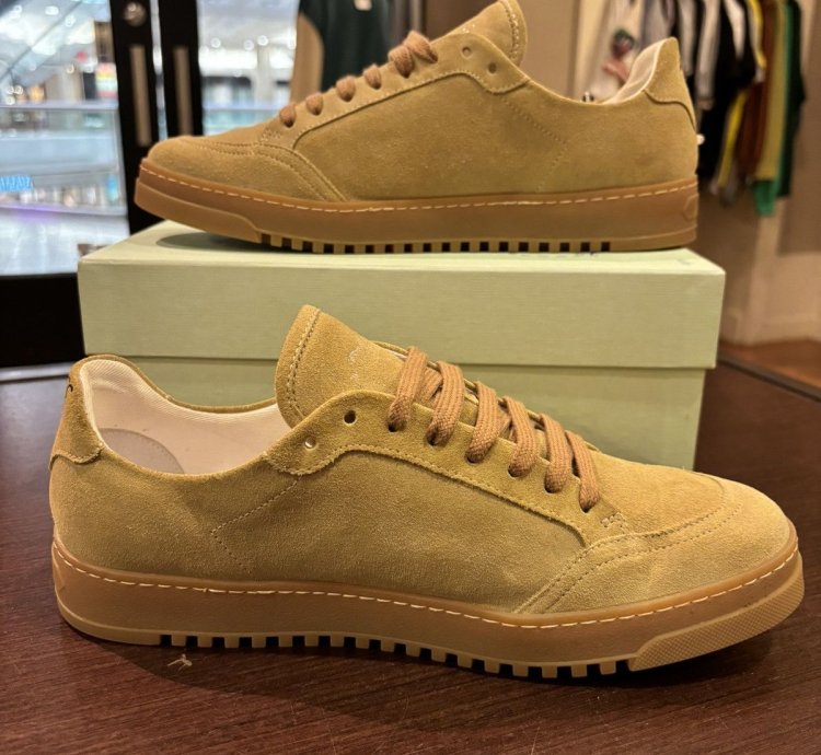 Off-white 2 0 Low Sneakers Wheat Brand New