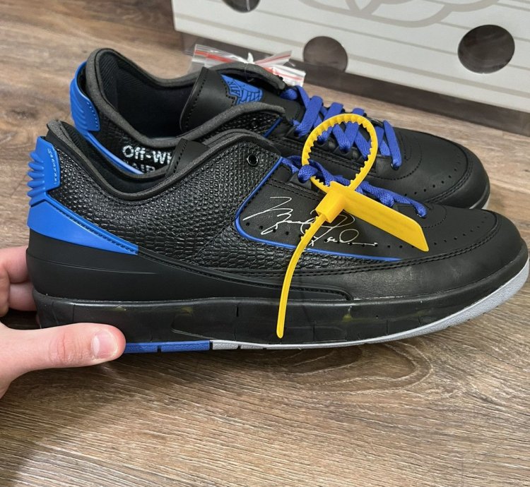 Off-white Air Jordan 2 Retro Low Black Sp Size 11 5