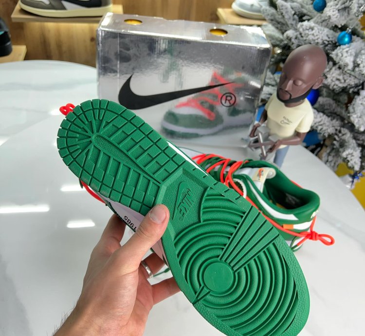 Nike X Off-white Dunk Low Pine Green
