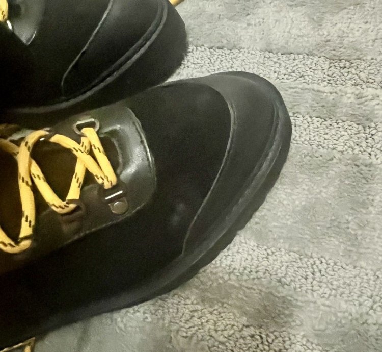 Off-white Hiking Boots