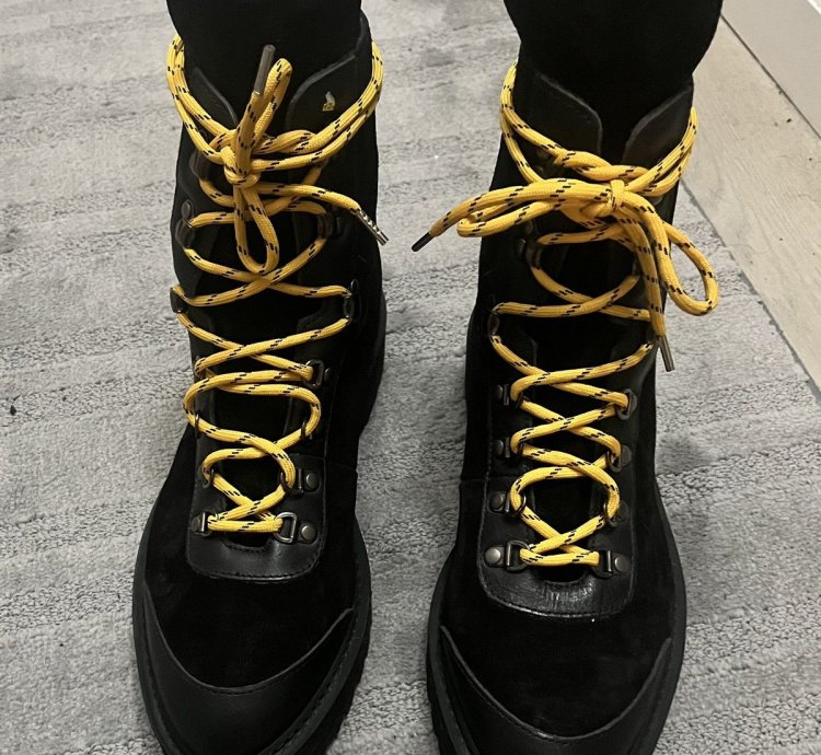 Off-white Hiking Boots