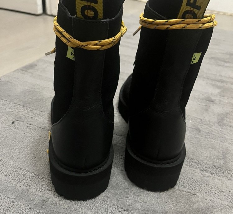 Off-white Hiking Boots