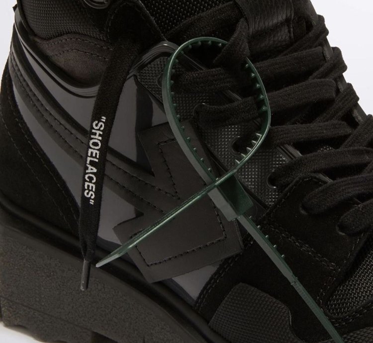 Off-white Hiking Sponge Sneaker Boots