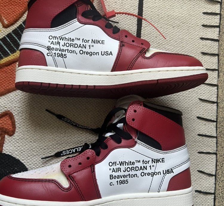 Off-white Jordon 1 Chicago