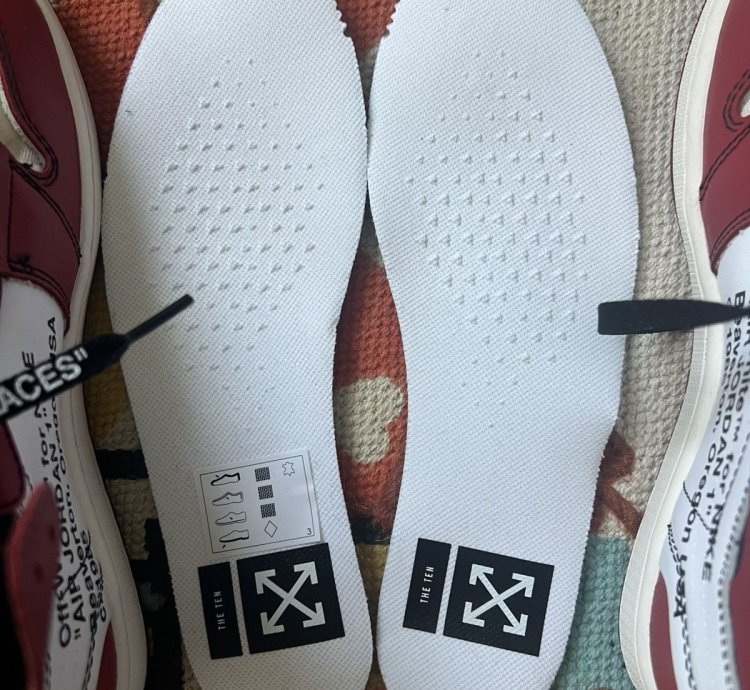 Off-white Jordon 1 Chicago