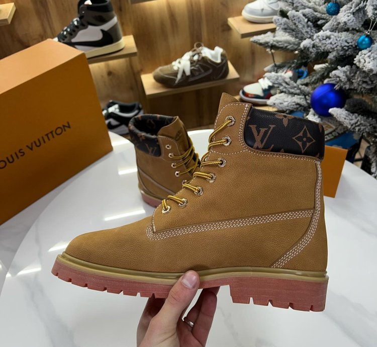 Louis Vuitton X Timberland Ankle Boot Brown