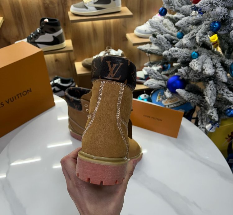 Louis Vuitton X Timberland Ankle Boot Brown