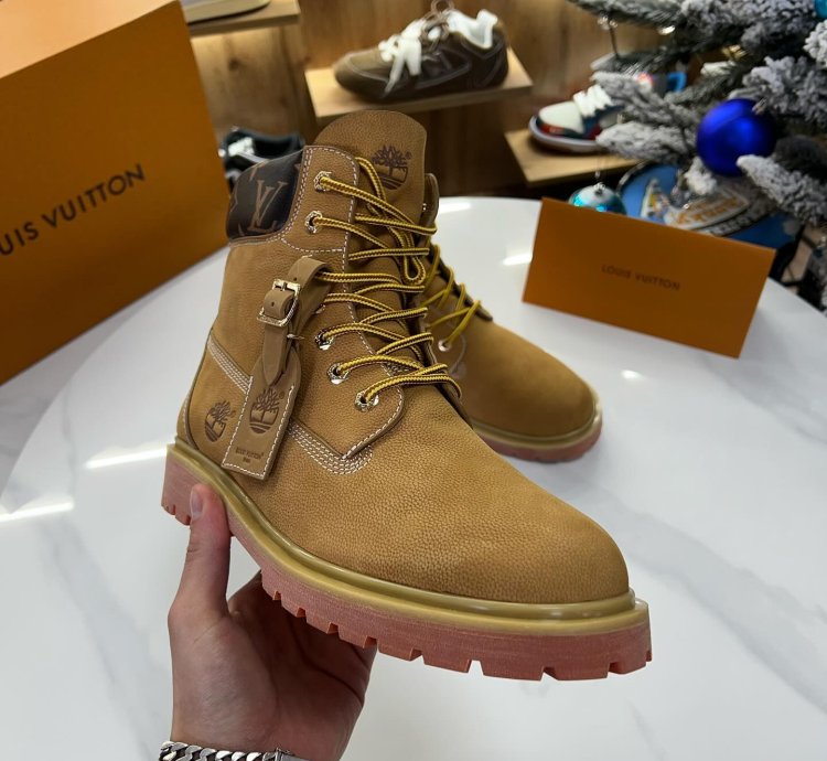 Louis Vuitton X Timberland Ankle Boot Brown