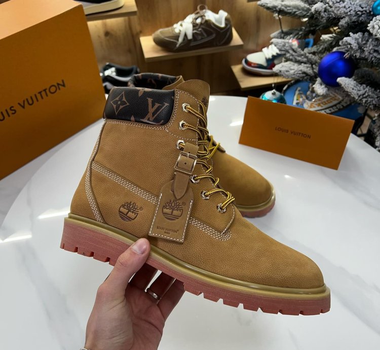 Louis Vuitton X Timberland Ankle Boot Brown