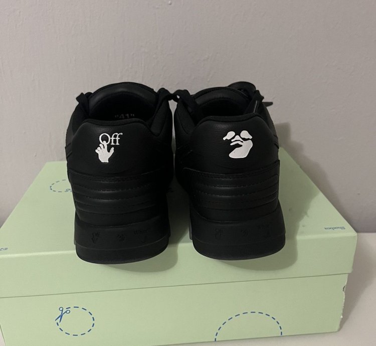 Off-white Ooo For Walking Low Tops