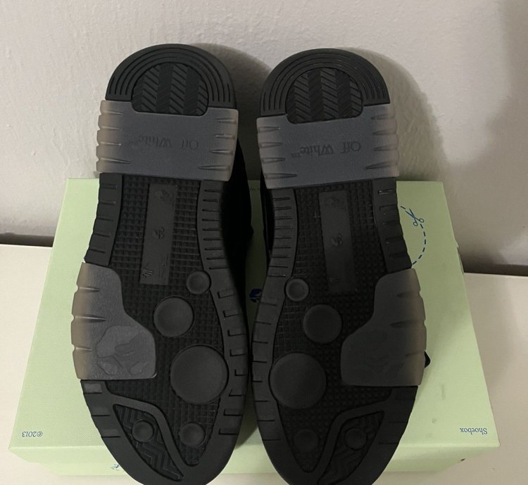 Off-white Ooo For Walking Low Tops