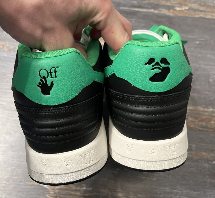 Off-white Out Of Office Black Green