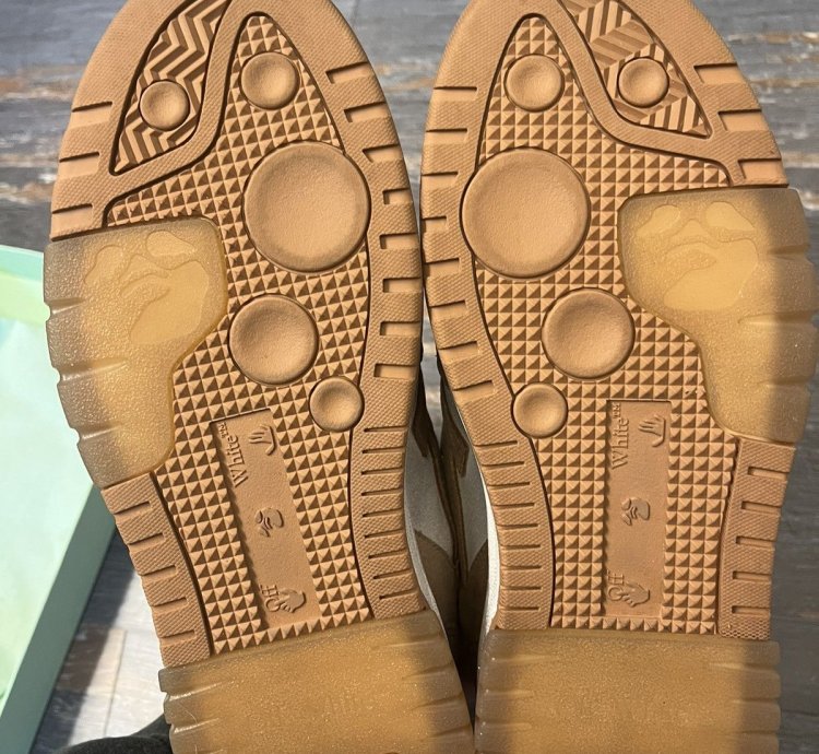 Off-white Out Of Office Brown Suede