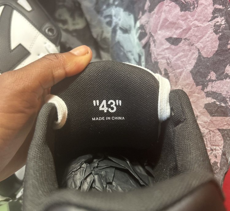 Off-white Out Of Office Calf Leather