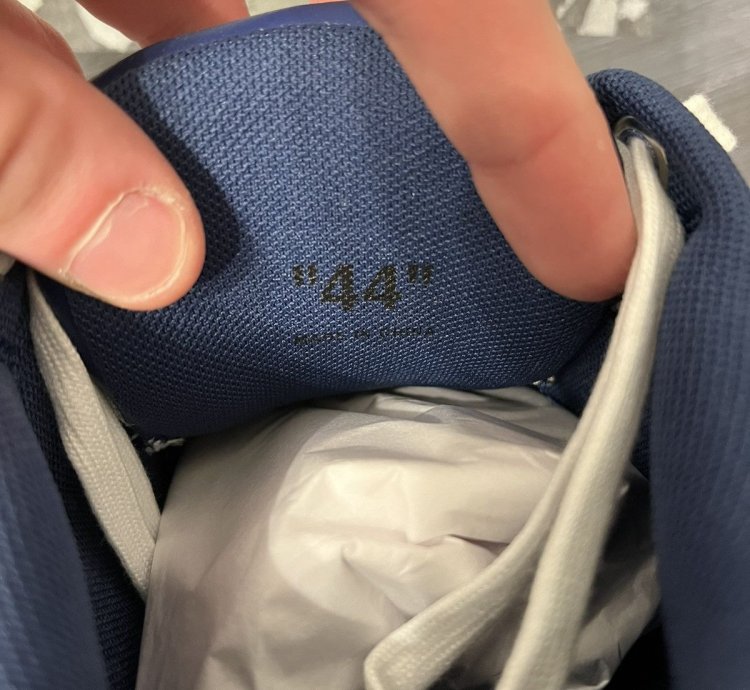 Off-white Out Of Office Dark Blue White