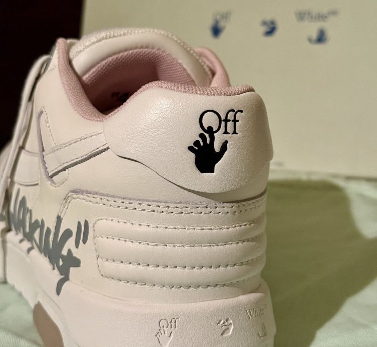 Off-white Out Of Office For Walking