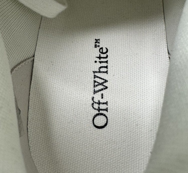 Off-white Out Of Office Leather Low-top Sneakers New