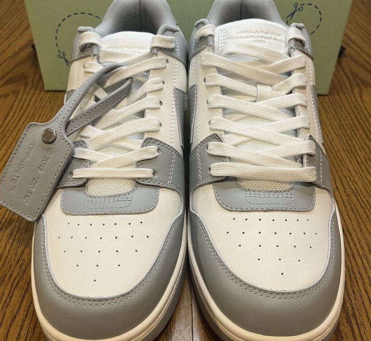 Off-white Out Of Office Sneaker grey White