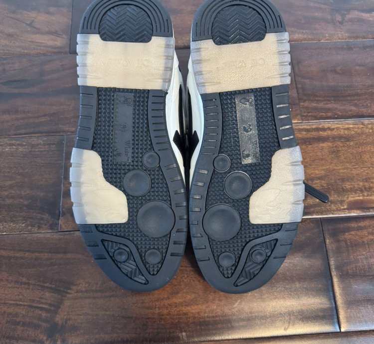 Off-white Out Of Office White Black